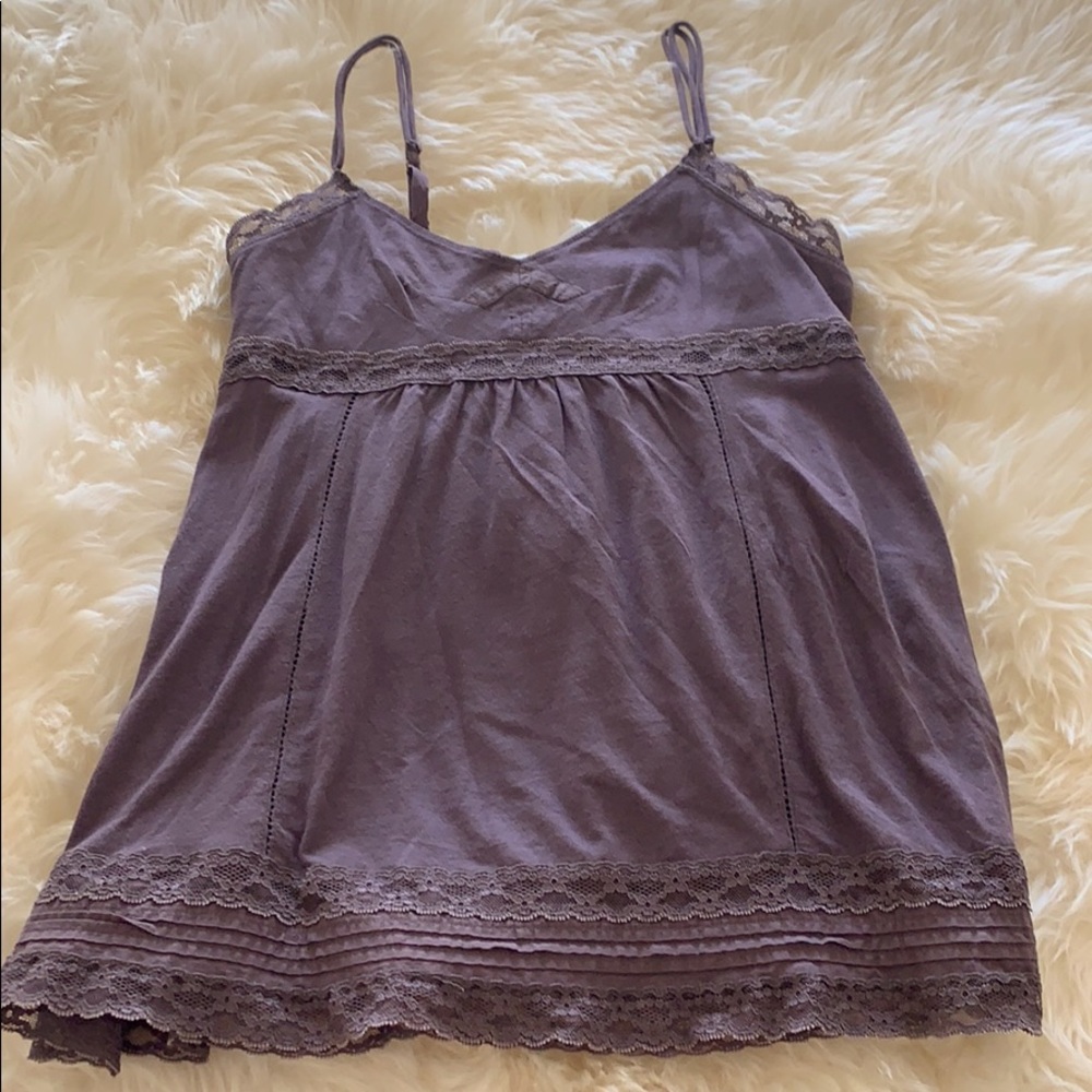 American Eagle tank with lace trim